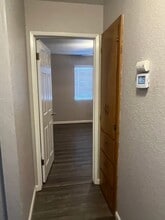 321 Maynell Ave in Modesto, CA - Building Photo - Building Photo
