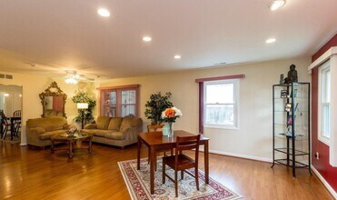 5314 Foxboro Ct in Alexandria, VA - Building Photo - Building Photo