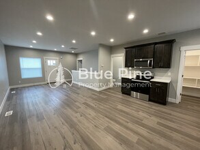 5844 Wildrose Ave in Ammon, ID - Building Photo - Building Photo