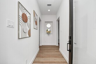 7729 Avenue J in Houston, TX - Building Photo - Building Photo