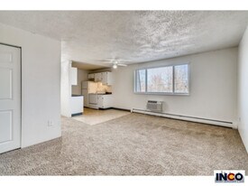 3670 S Lowell Blvd in Denver, CO - Building Photo