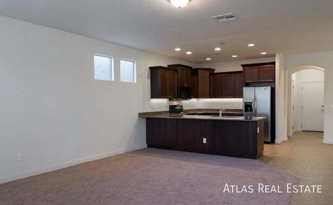 3281 E Sheffield Rd in Gilbert, AZ - Building Photo - Building Photo