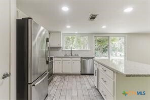 12011 Scribe Dr in Austin, TX - Building Photo - Building Photo