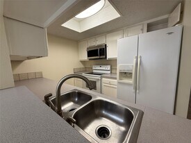 3837 Tanglewilde St in Houston, TX - Building Photo