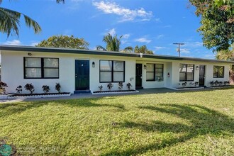 901 NE 40th St in Oakland Park, FL - Building Photo - Building Photo