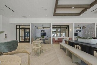 2790 Grand Ave, Unit C2 in St. Petersburg, FL - Building Photo - Building Photo