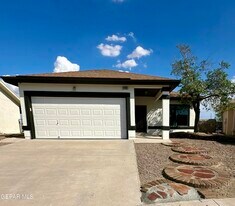14104 Robert Ituarte Dr in El Paso, TX - Building Photo