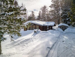 116 Castleview Rd in Blue Mountains, ON - Building Photo - Building Photo