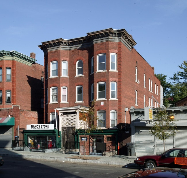 866-870 Park St in Hartford, CT - Building Photo - Building Photo