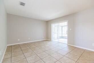 10636 Larissa St in Orlando, FL - Building Photo - Building Photo