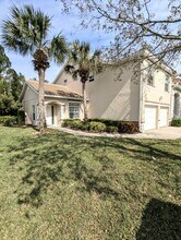 7136 Strand Cir in Bradenton, FL - Building Photo - Building Photo