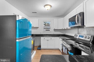 1504 Taylor Ave in Parkville, MD - Building Photo - Building Photo