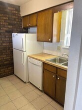 121 W Nettleton Ave in Independence, MO - Building Photo - Building Photo