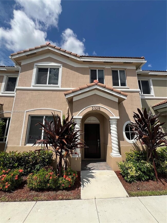 property at 2325 SE 10th St