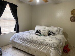 Summit Apartments in McAllen, TX - Building Photo - Building Photo