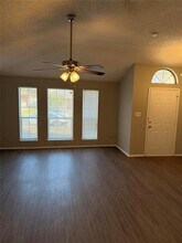 322 Moss Hill Dr in Arlington, TX - Building Photo - Building Photo