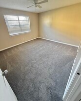 467 Crabapple Ct, Unit 1A in Orange Park, FL - Building Photo