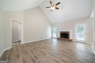 33 Stevenson Point in Dallas, GA - Building Photo - Building Photo