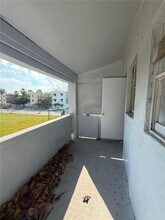 140 NW 13th St in Miami, FL - Building Photo - Building Photo