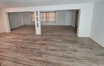 3823 Monica Pkwy in Sarasota, FL - Building Photo - Building Photo