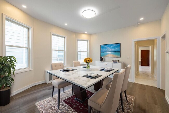 100 W 46th St in Bayonne, NJ - Building Photo - Building Photo