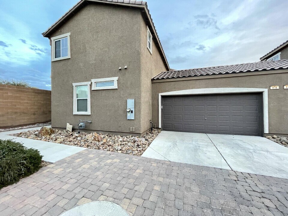 918 Sable Chase Pl in Henderson, NV - Building Photo