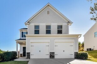 7083 Creeksong Dr in Douglasville, GA - Building Photo