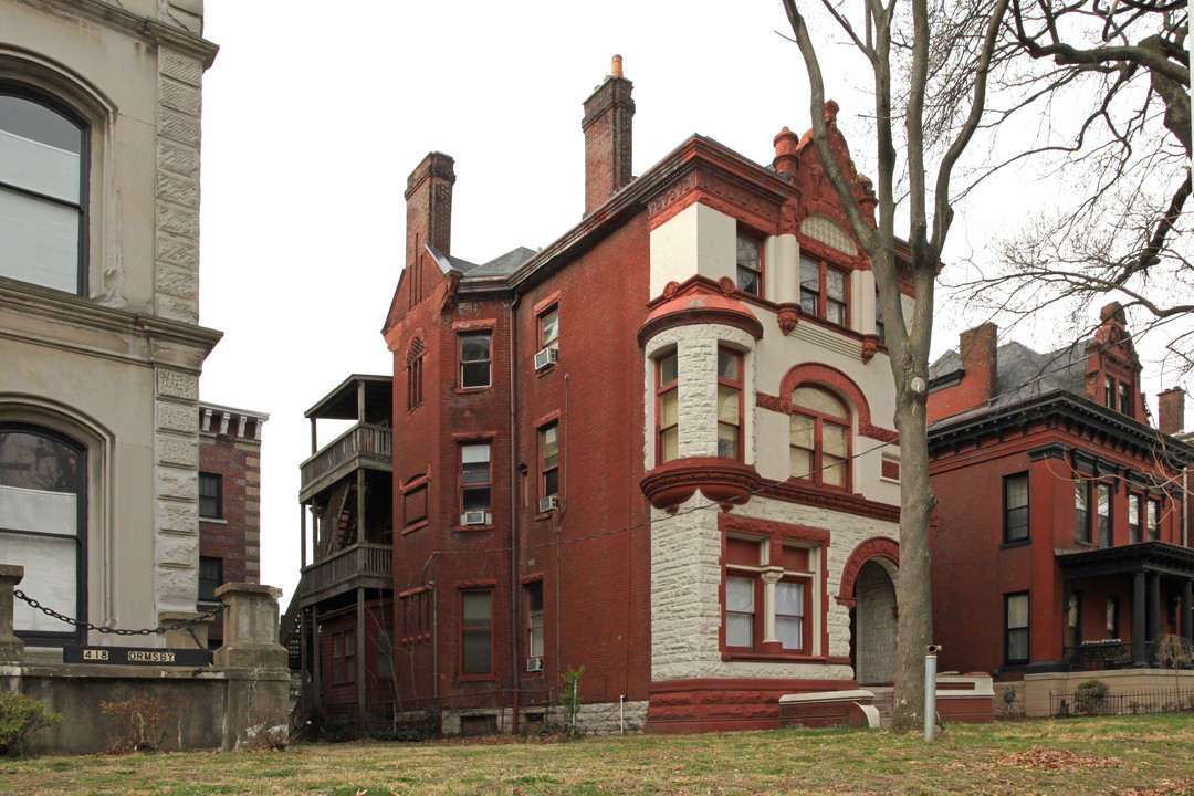 422 W Ormsby Ave in Louisville, KY - Building Photo