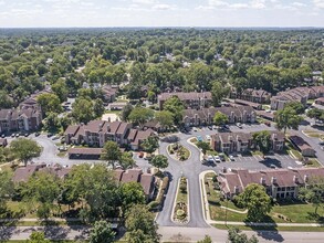 The Residenz in Kettering, OH - Building Photo - Building Photo