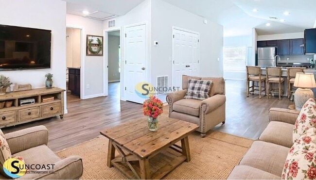 10484 Pendleton Ave in Englewood, FL - Building Photo - Building Photo