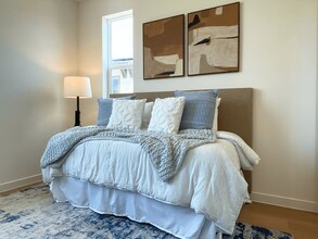 The Willow Townhomes in Ontario, CA - Foto de edificio - Building Photo