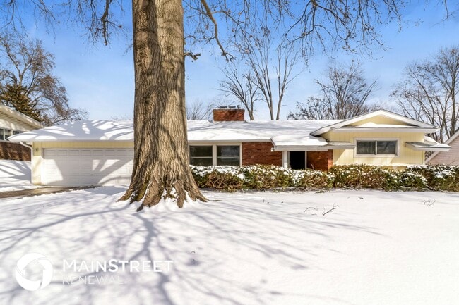 property at 37 Montauk Dr