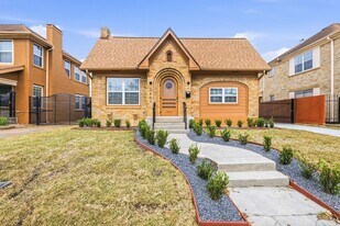 2809 Wentworth St in Houston, TX - Building Photo