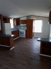 15 Coach Dr in Jackson, TN - Building Photo - Building Photo