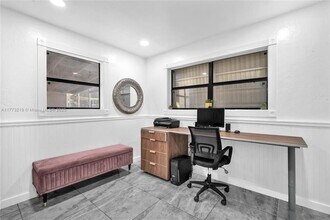 7151 Taft St in Hollywood, FL - Building Photo - Building Photo