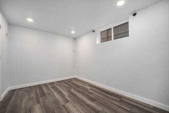 3380 S Canosa Ct in Sheridan, CO - Building Photo - Building Photo