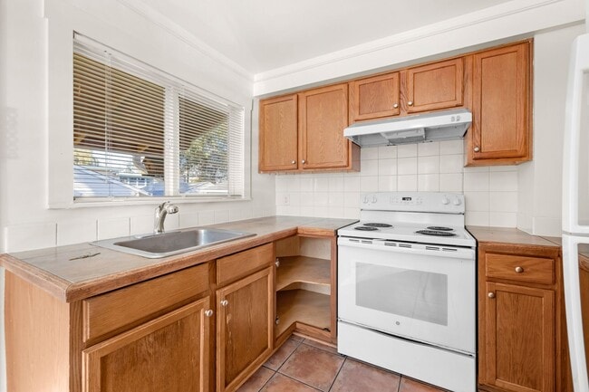 property at 4706 S Findlay St