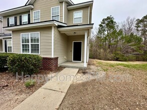 335 Flyway Rd in Goose Creek, SC - Building Photo - Building Photo