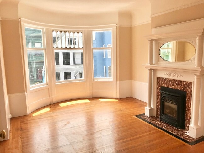 572 Haight St