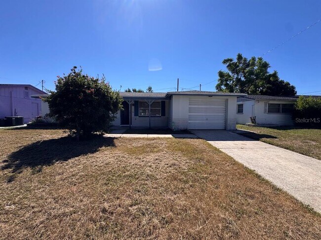 5140 Panorama Ave in Holiday, FL - Building Photo - Building Photo