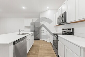 112 E Sunbelt Ct in Mayflower, AR - Building Photo - Building Photo