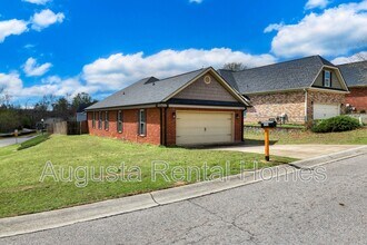 1054 Grove Landing Ln in Grovetown, GA - Building Photo - Building Photo
