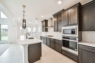 17794 Misty Brk Ln in Conroe, TX - Building Photo - Building Photo