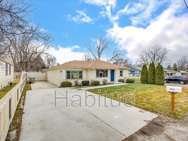 4919 W Wylie Ln in Boise, ID - Building Photo - Building Photo