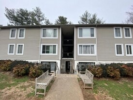 105 Berry St in Orange, VA - Building Photo