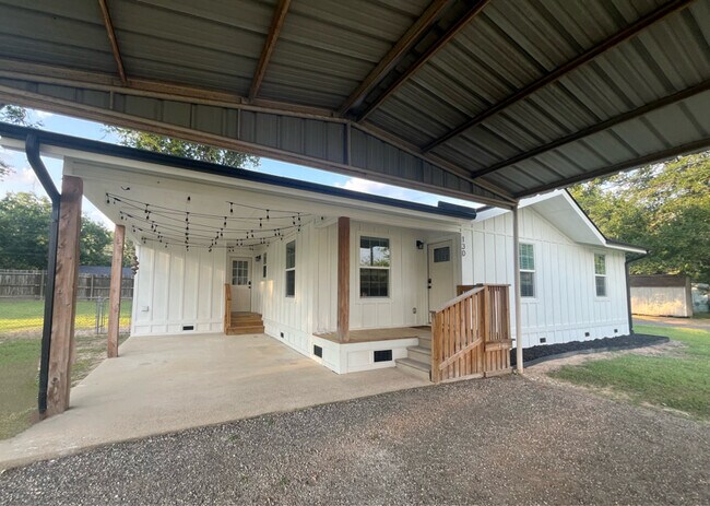 property at 130 Co Rd 1528