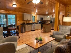 18134 Blessed Ln in Leesburg, VA - Building Photo - Building Photo