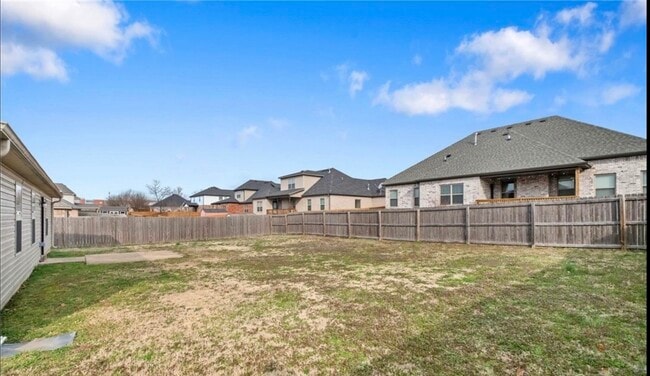 630 Saddlehorn Dr in Centerton, AR - Building Photo - Building Photo