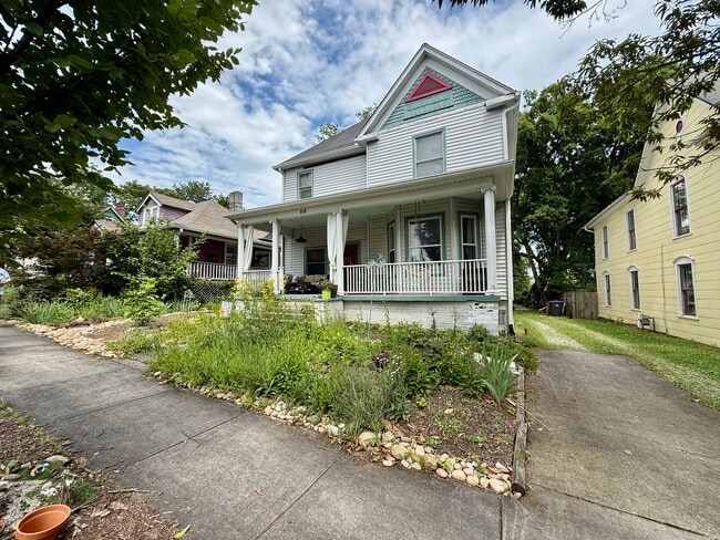 918 Gratz St, Unit 1 in Knoxville, TN - Building Photo - Building Photo