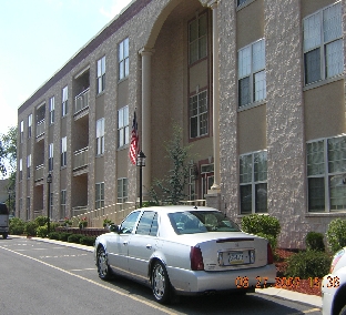 Graystone Court in Bedford, PA - Building Photo - Building Photo